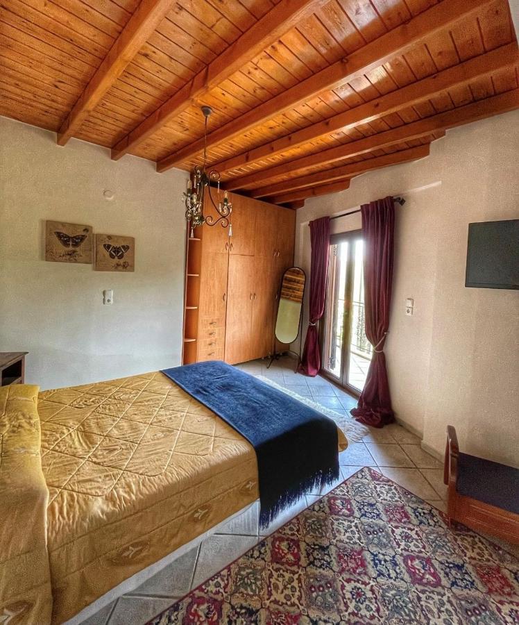 Hotel Xenonas Vasilikou Valtessiniko Esterno foto