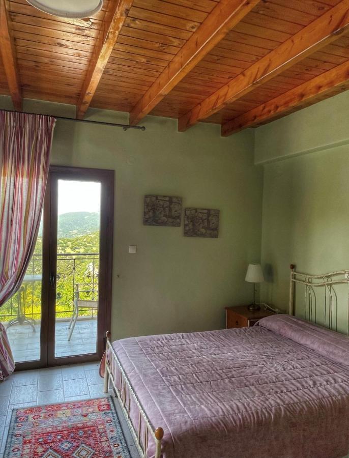 Hotel Xenonas Vasilikou Valtessiniko Esterno foto