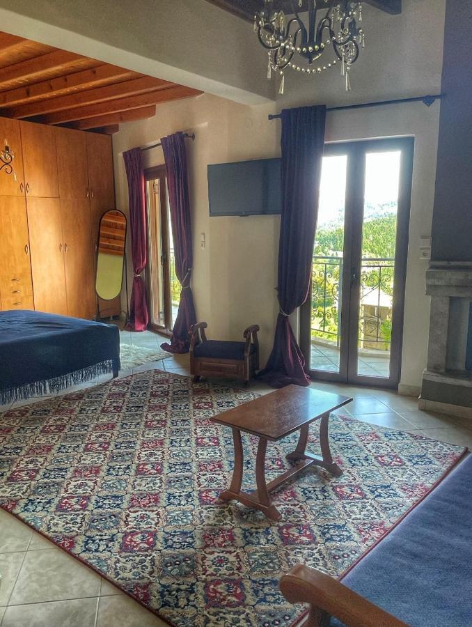 Hotel Xenonas Vasilikou Valtessiniko Esterno foto